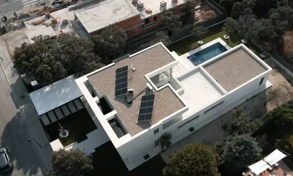 Fran Cortés Arquitectos: vivienda unifamiliar vista desde el aire